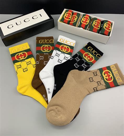 gucci socks men's price.